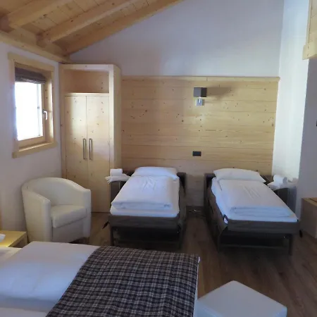 Szálloda Ecohotel Des Alpes 3*