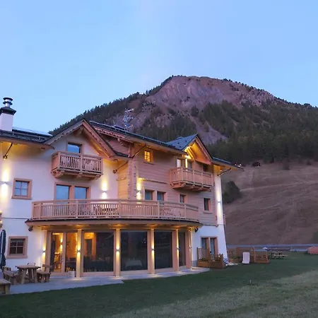 Ecohotel Des Alpes 3*